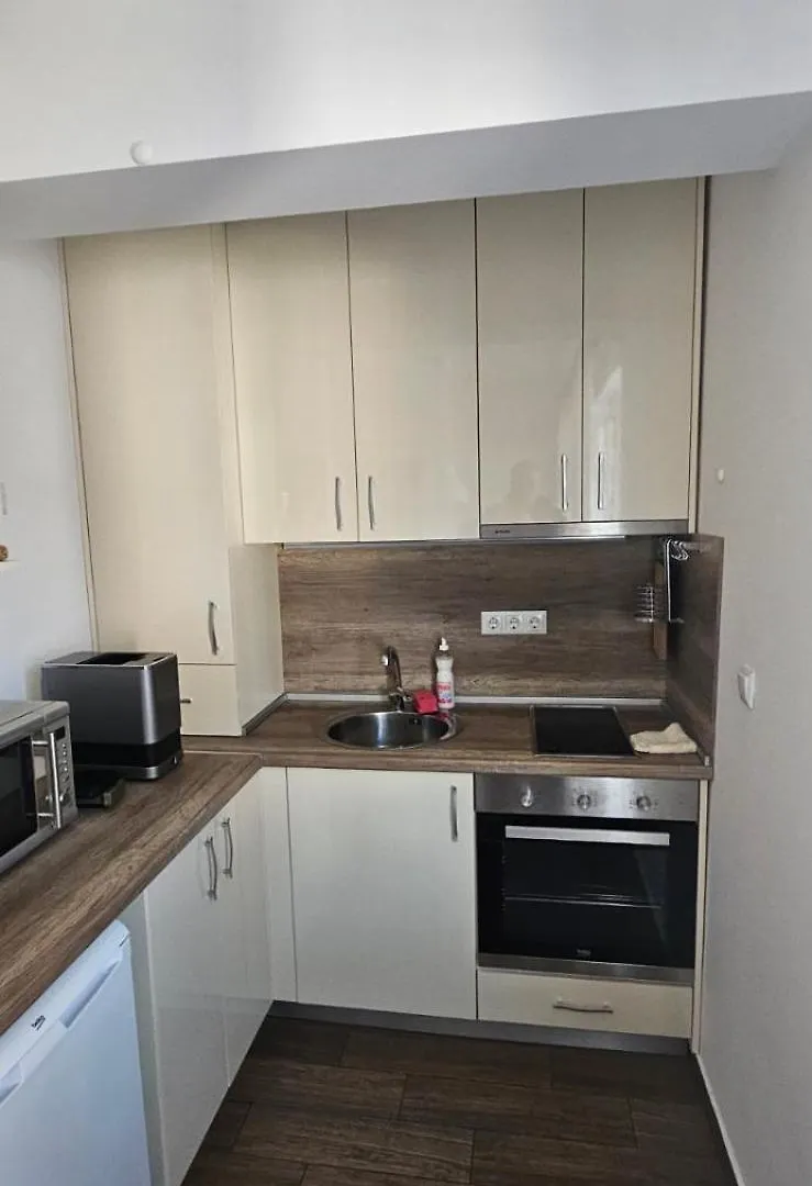 Prestige Center Apartment Burgas 0*,